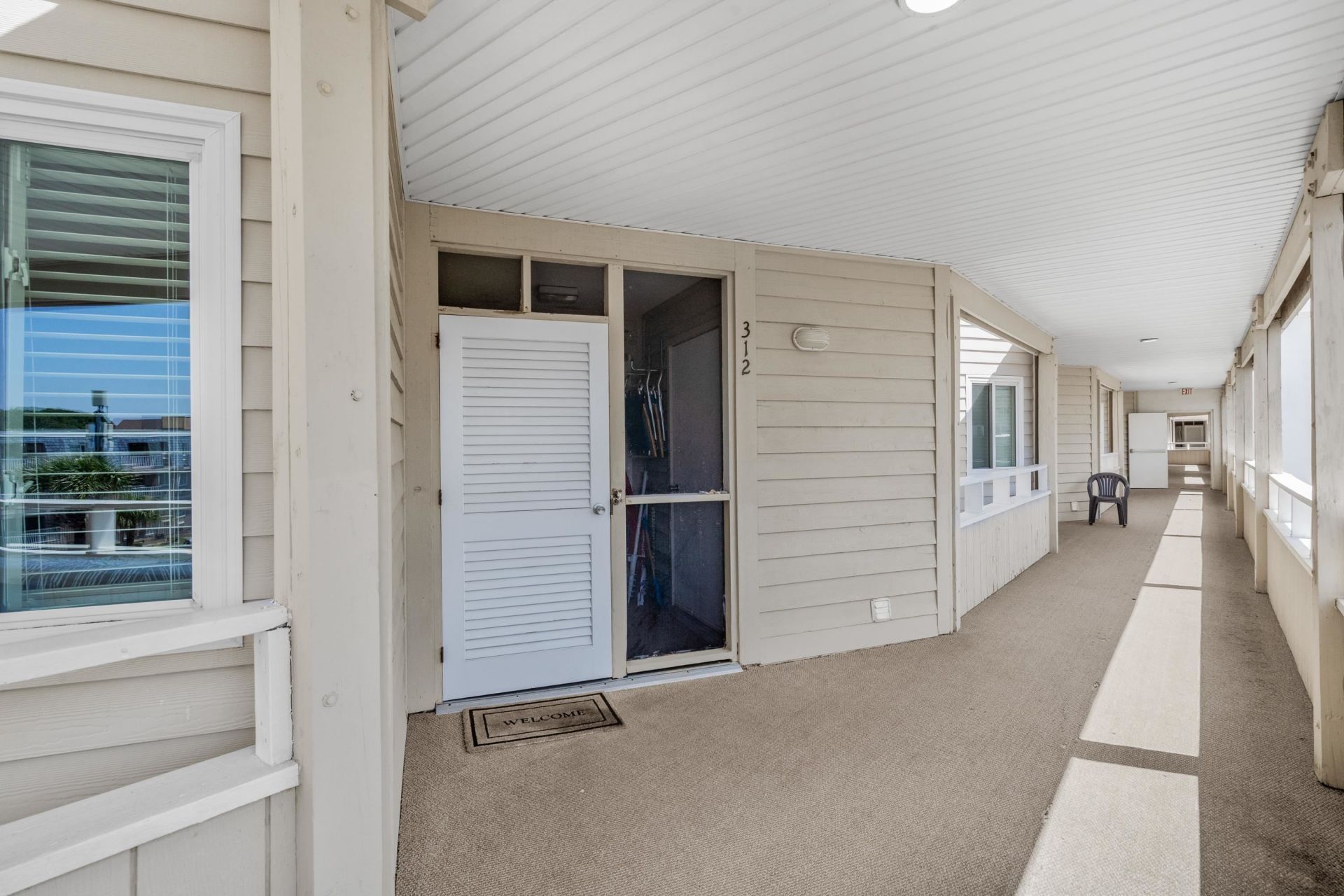 9570 Shore Dr. Photo 4