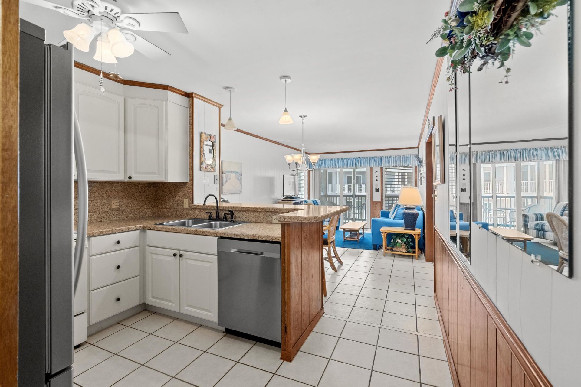 9570 Shore Dr. Photo 5