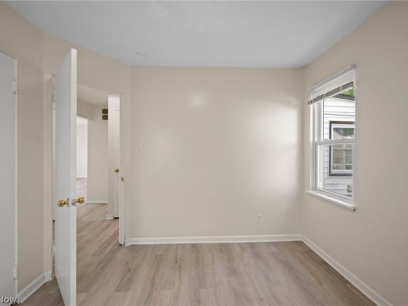 27051 Shirley Avenue , Euclid, OH 44132 Photo 17