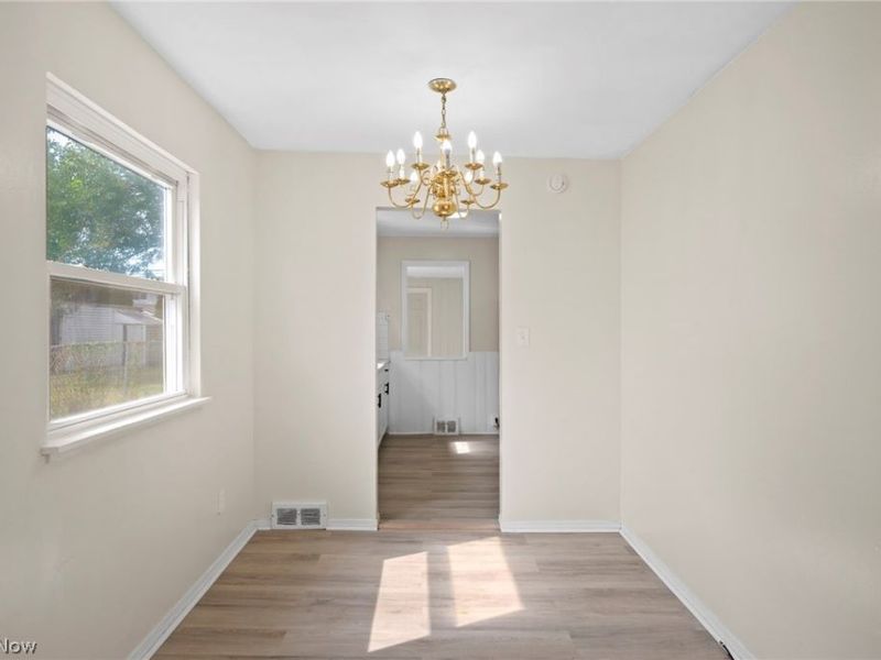 27051 Shirley Avenue , Euclid, OH 44132 Photo 6