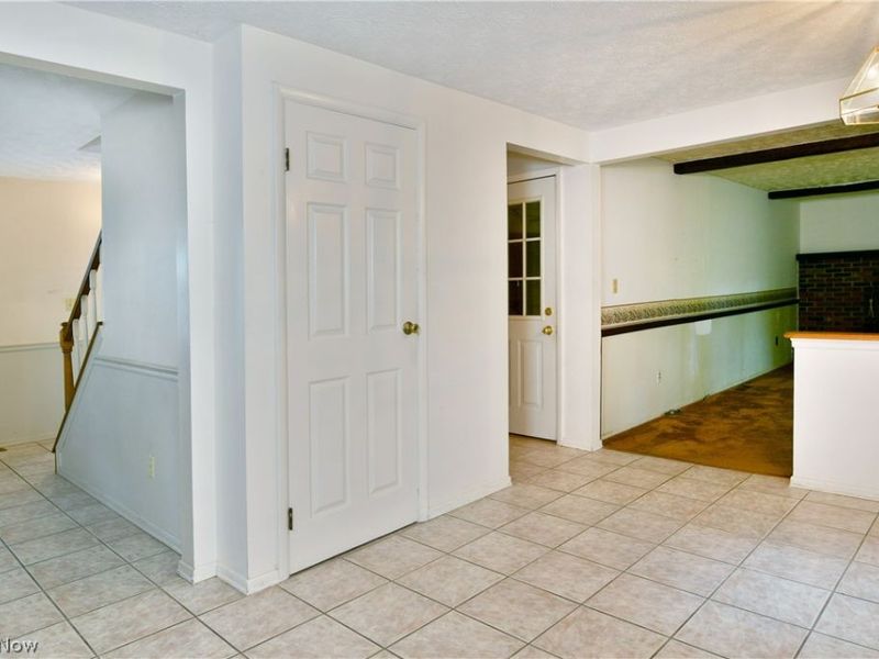 7706 Raglan Drive NE, Warren, OH 44484 Photo 16