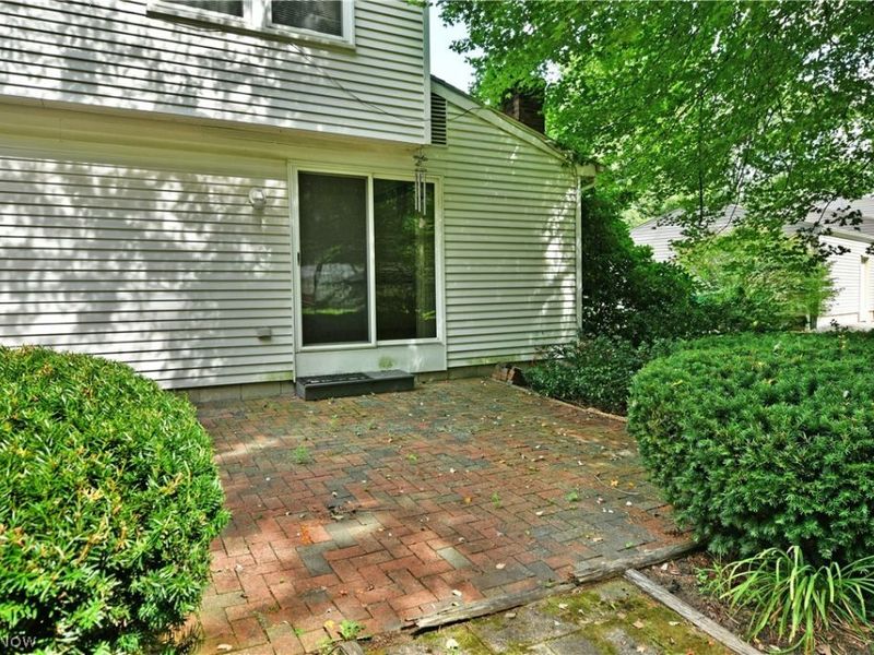 7706 Raglan Drive NE, Warren, OH 44484 Photo 42