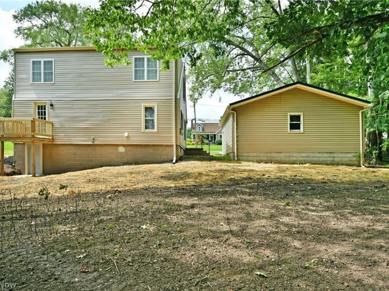 1911 Hubbard Thomas Road, Hubbard, OH 44425 Photo 40