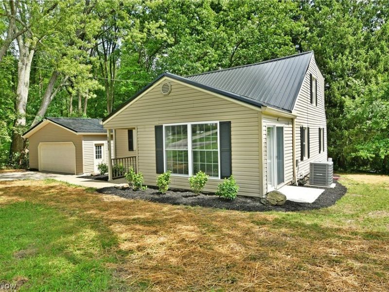 1911 Hubbard Thomas Road, Hubbard, OH 44425 Photo 44