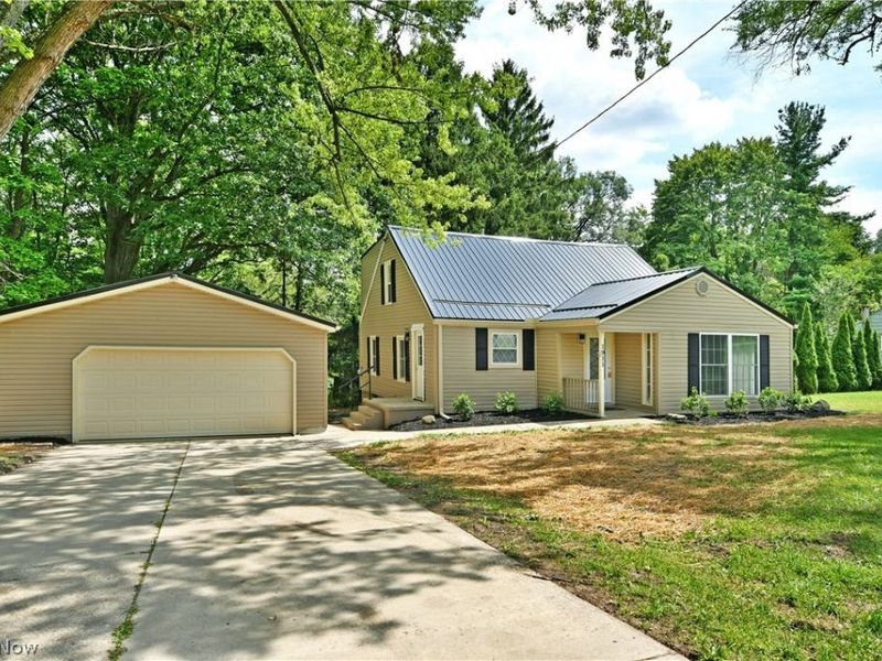 1911 Hubbard Thomas Road, Hubbard, OH 44425 Photo 45
