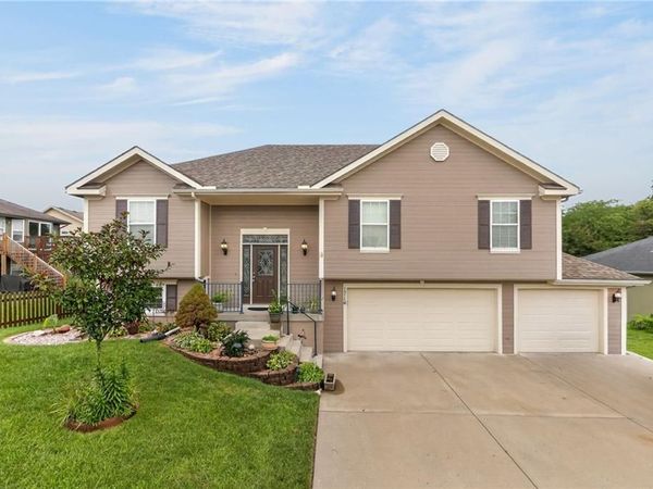 1714 Brooke Court, Kearney, MO 64060
