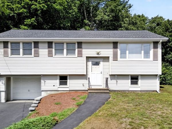 97 Allen Rd, Billerica, MA 01821