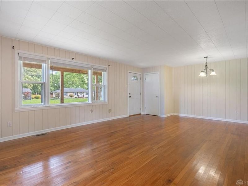 1895 Ryan Road, Clearcreek Township, OH 45066 Photo 4
