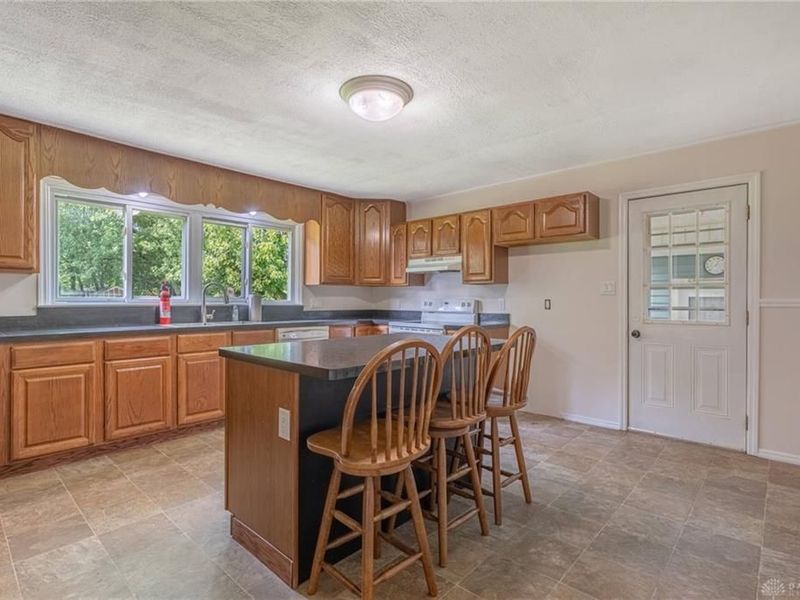 1895 Ryan Road, Clearcreek Township, OH 45066 Photo 6