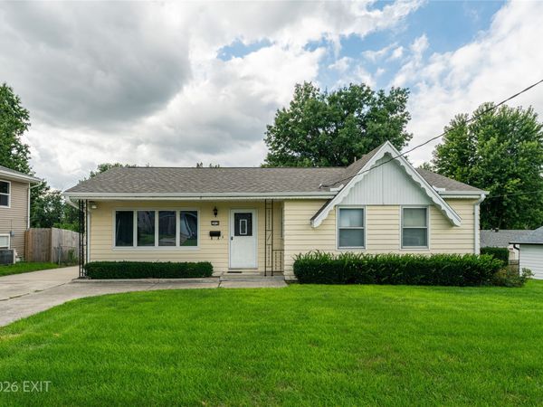 2918 E 40th Street, Des Moines, IA 50317
