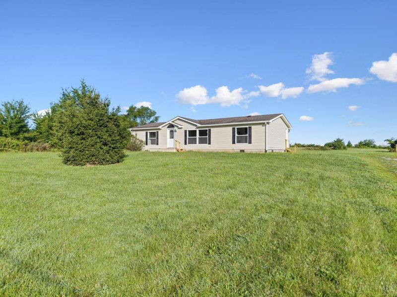 729 Francis Road, Lewis Township, OH 45120 Photo 3