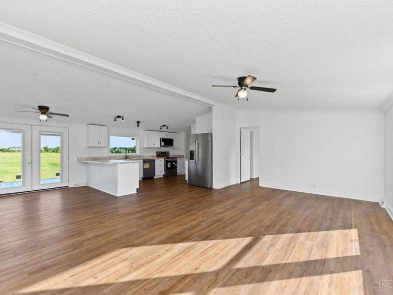 729 Francis Road, Lewis Township, OH 45120 Photo 9
