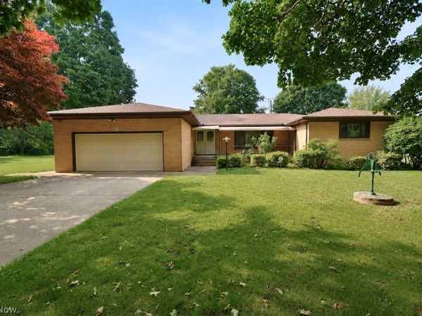 4734 Lockwood Road , Perry, OH 44081
