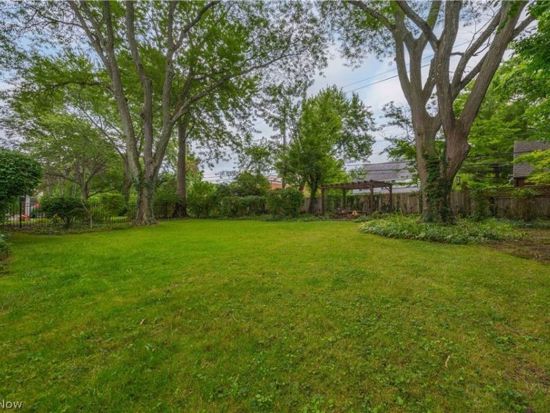 21126 Fairmount Boulevard, Shaker Heights, OH 44118 Photo 49