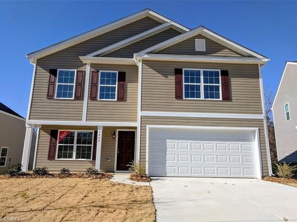 1033 Hidden Meadow Road , Winston-Salem, NC 27127