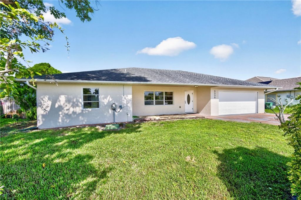 3330 SW Frankford Street, Port Saint Lucie, FL 34953 Photo