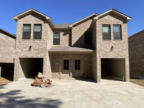 405 & 407 Church Street, Lonoke, AR 72086