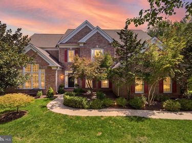 2785 MARSHALL LAKE DRIVE, OAKTON, VA 22124
