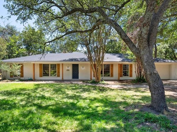 1003 Woodcastle Drive, Corsicana, TX 75110