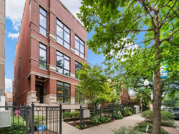 2042 N Racine Avenue , Unit 101, Chicago, IL 60614
