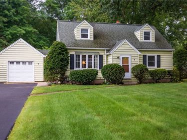 9 Brewster Lane , Rochester, NY 14624