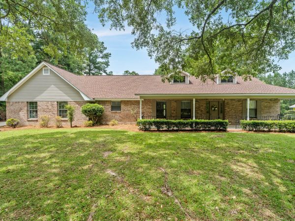 20 S Bowling, Hattiesburg, MS 39401