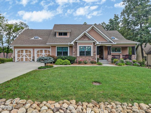 114 Abbey Place, Crossville, TN 38558