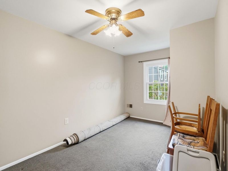 639 Dlyn Street, Columbus, OH 43228 Photo 22