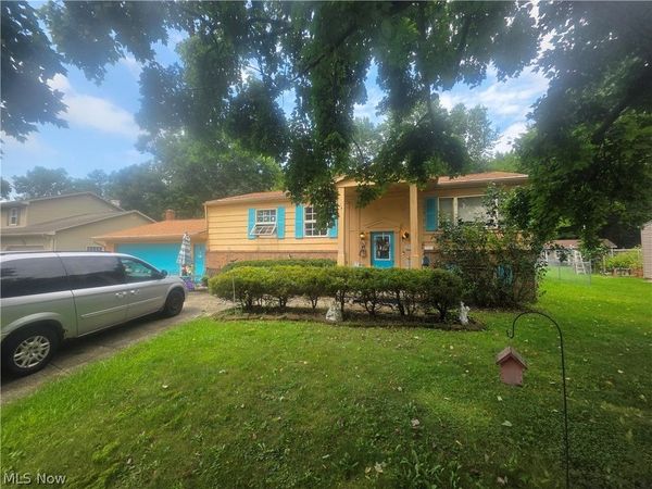 5778 Yorktown Lane, Austintown, OH 44515