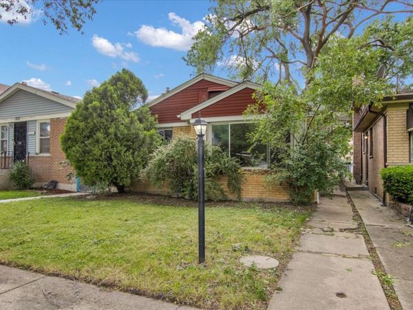 9302 S Rhodes Avenue , Chicago, IL 60619
