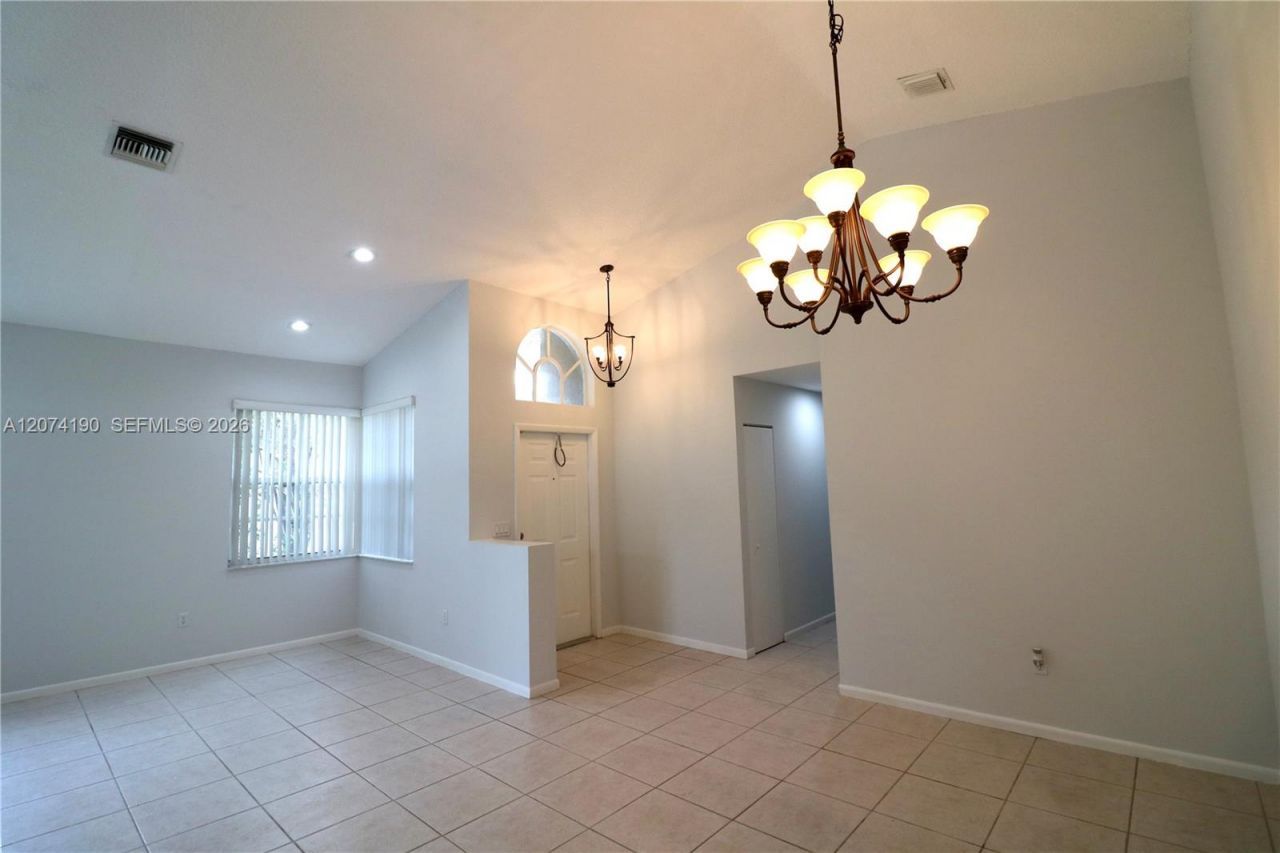 15726 NW 16th Ct , Unit 15726, Pembroke Pines, FL 33028 Photo