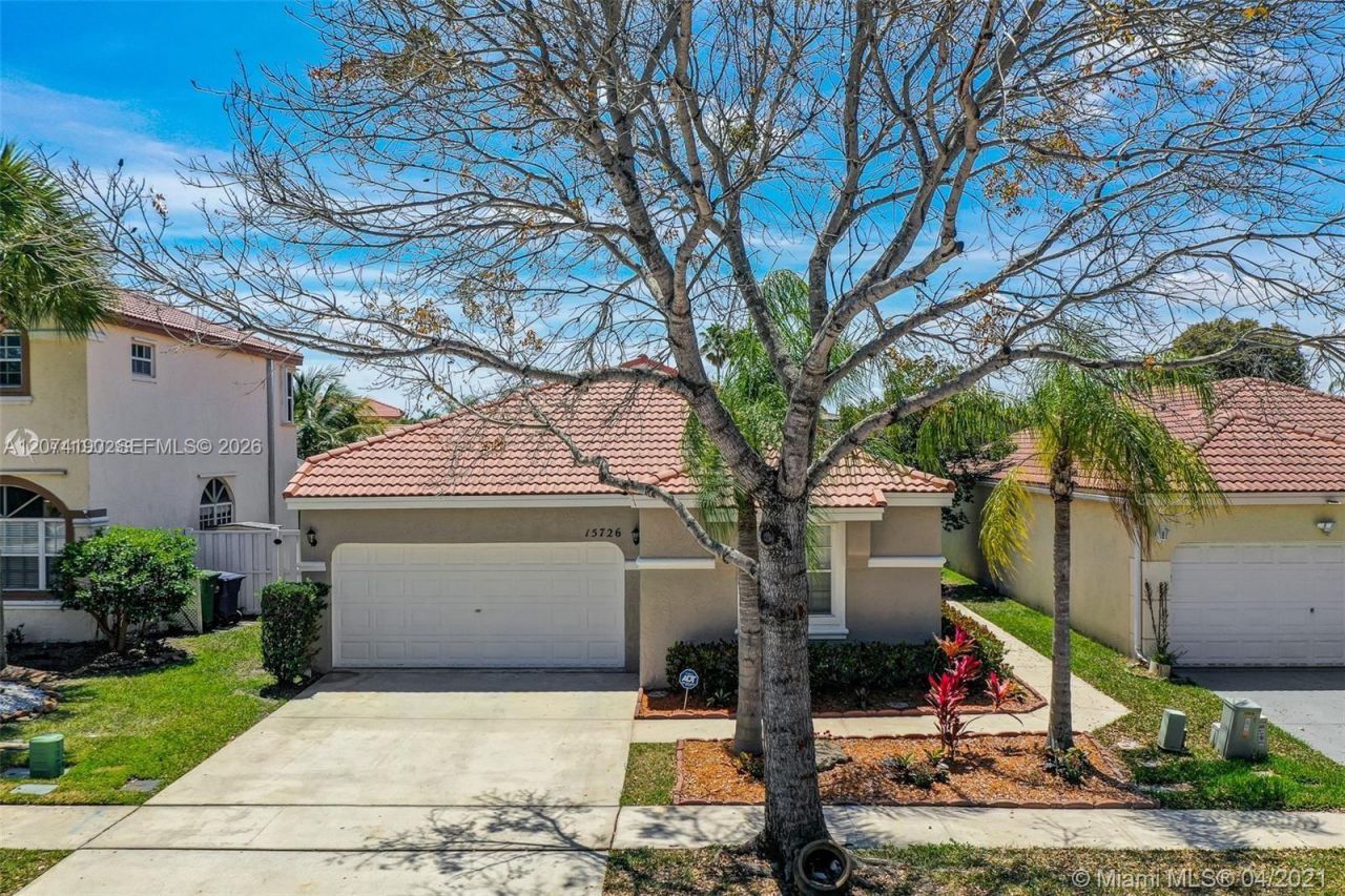 15726 NW 16th Ct , Unit 15726, Pembroke Pines, FL 33028 Photo