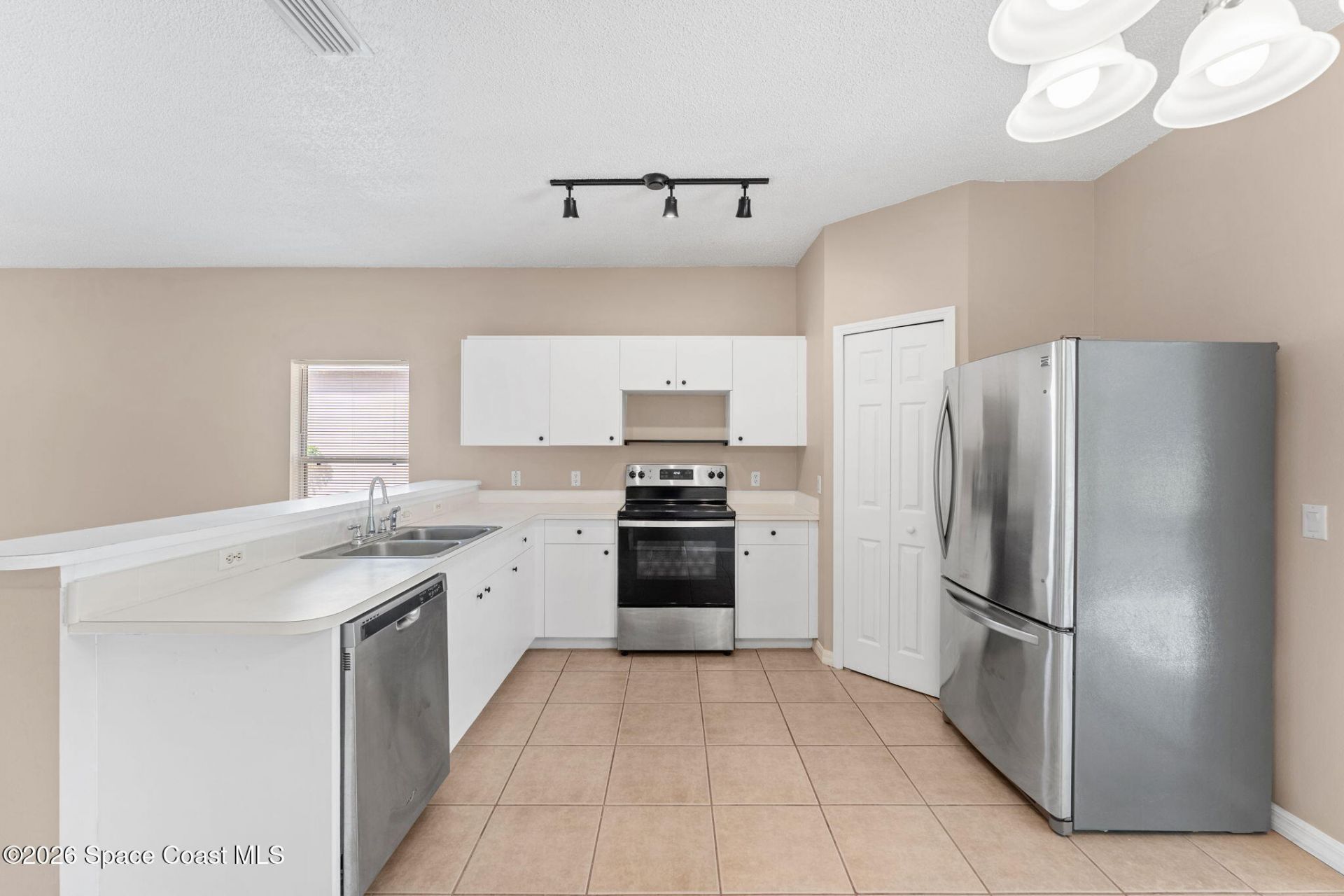 2432 Misty Way Lane , Melbourne, FL 32935 Photo