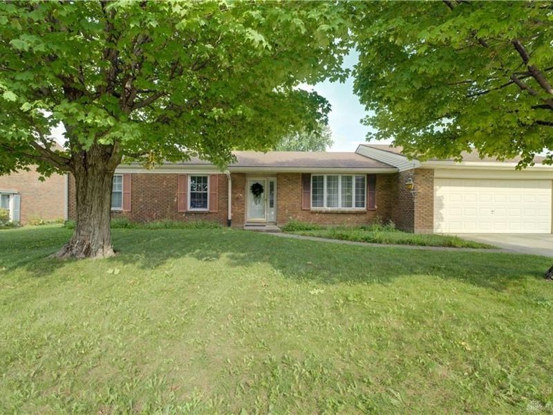 1381 Oaktree Drive, Greenville, OH 45331 Photo 1