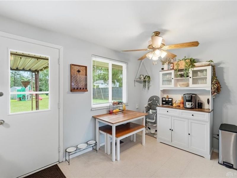 7044 Safari Drive, Huber Heights, OH 45424 Photo 17