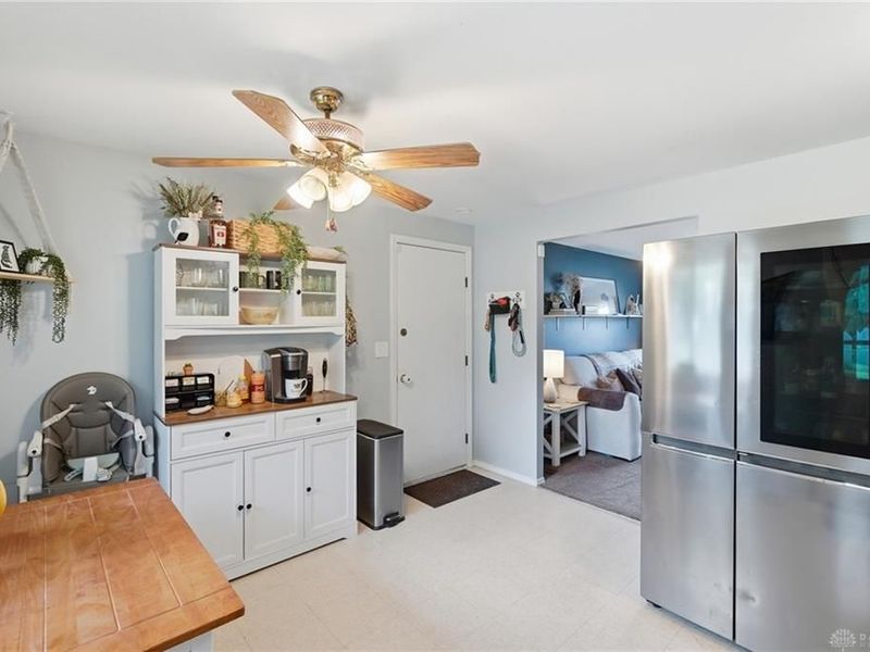 7044 Safari Drive, Huber Heights, OH 45424 Photo 19