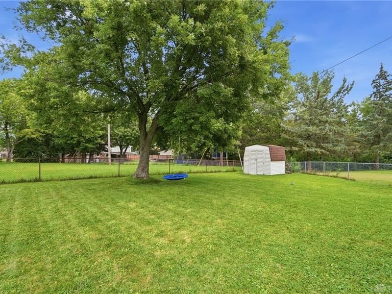 7044 Safari Drive, Huber Heights, OH 45424 Photo 47