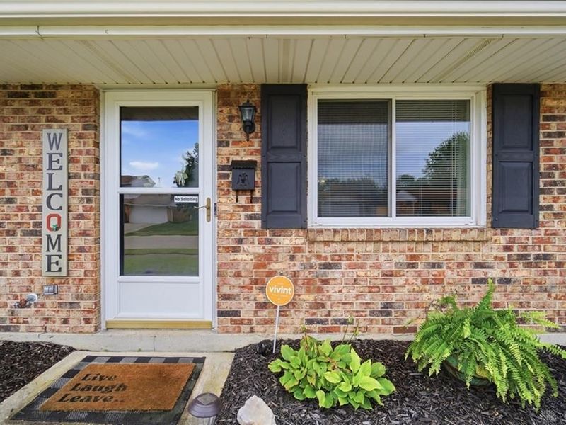 7044 Safari Drive, Huber Heights, OH 45424 Photo 6