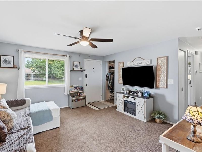 7044 Safari Drive, Huber Heights, OH 45424 Photo 8