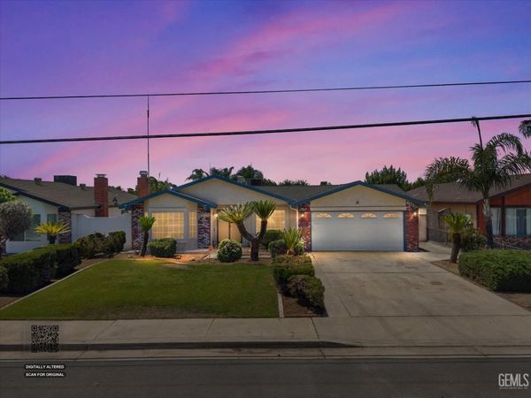 2129 Randolph Street, Delano, CA 93215