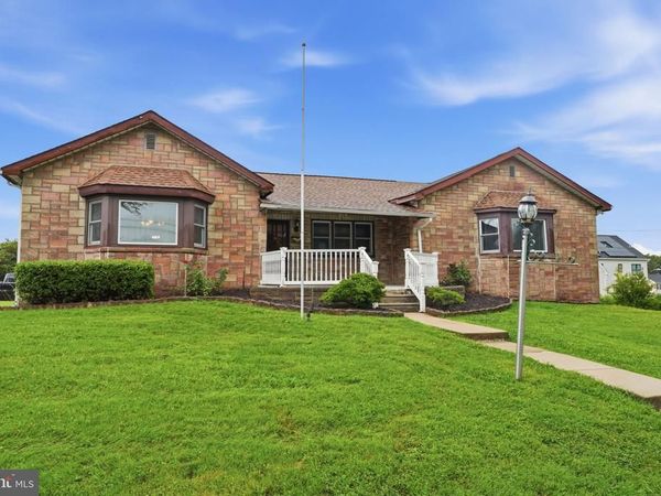 539 WALLACE AVENUE, BENSALEM, PA 19020