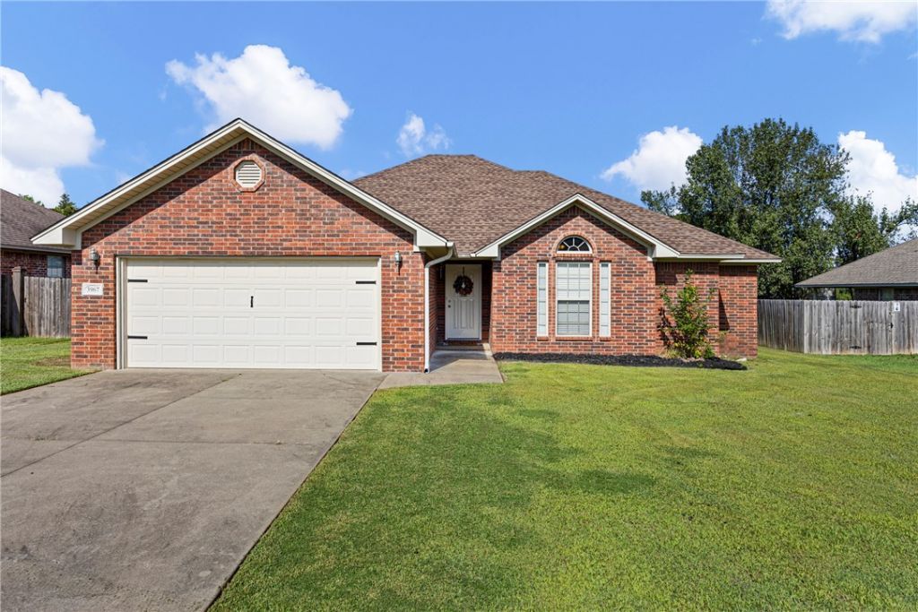 3967 Shiloh Manor Drive, Russellville, AR 72802 Main Photo