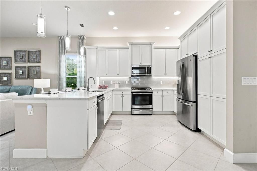 28410 Capraia Dr, Bonita Springs, FL 34135 Photo