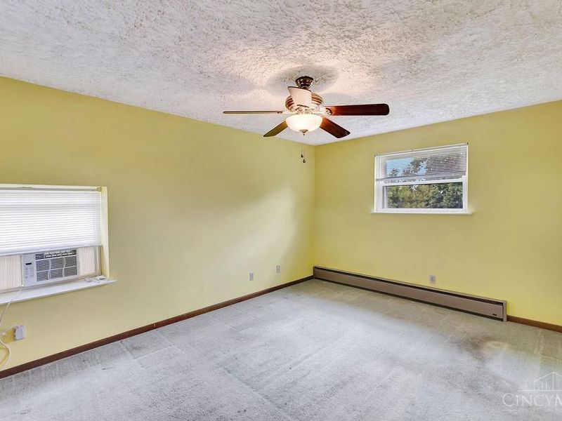 5517 Karen Avenue, Green Township, OH 45248 Photo 20