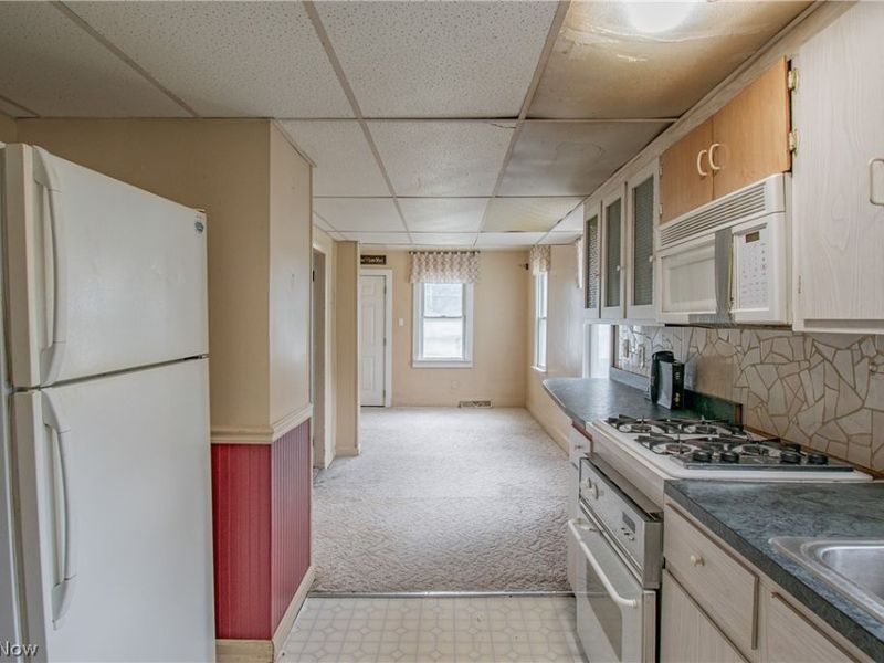 2841 Shelburn Avenue, Akron, OH 44312 Photo 11