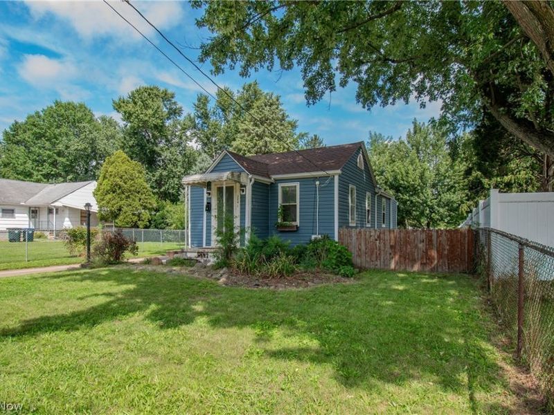 2841 Shelburn Avenue, Akron, OH 44312 Photo 3