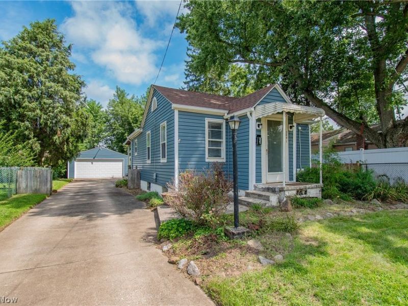 2841 Shelburn Avenue, Akron, OH 44312 Photo 5