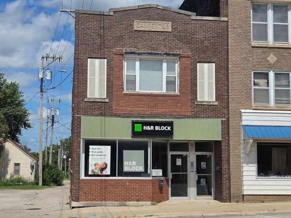 1320 Edgington Avenue, Eldora, IA 50627