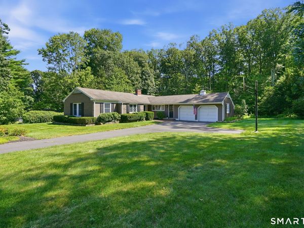 165 Winding, Avon, CT 06001