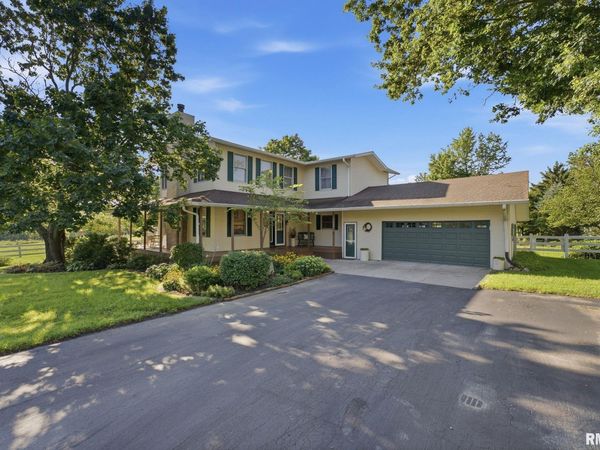 1404 12TH Avenue, Viola, IL 61486